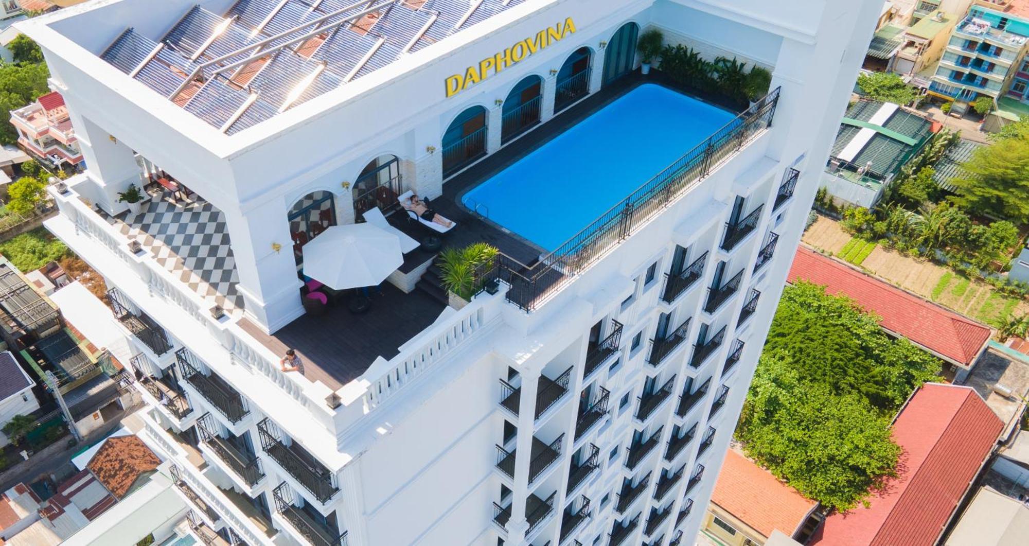 Daphovina Hotel Нячанг Екстер'єр фото