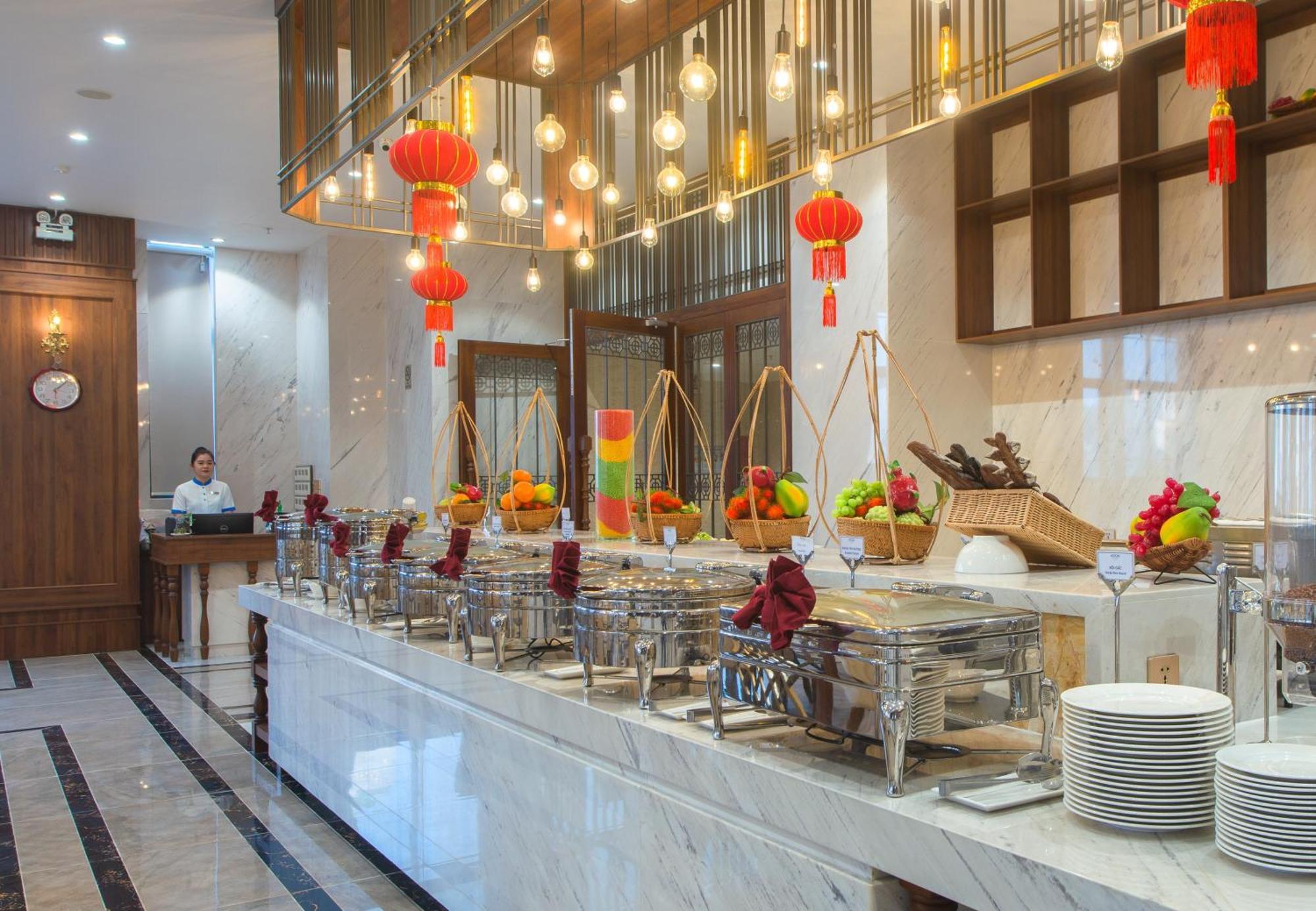 Daphovina Hotel Нячанг Екстер'єр фото